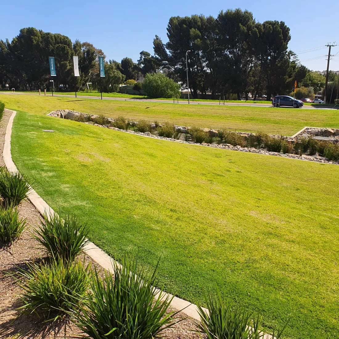 adelaide acreage landscaping